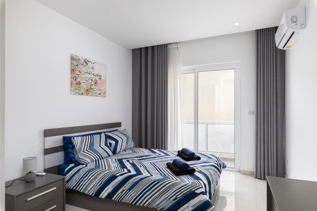 Modern 3Br Stylish Apartment With Large Balcony - Close To St Julians And St Georges Bay Is-Swieqi Luaran gambar