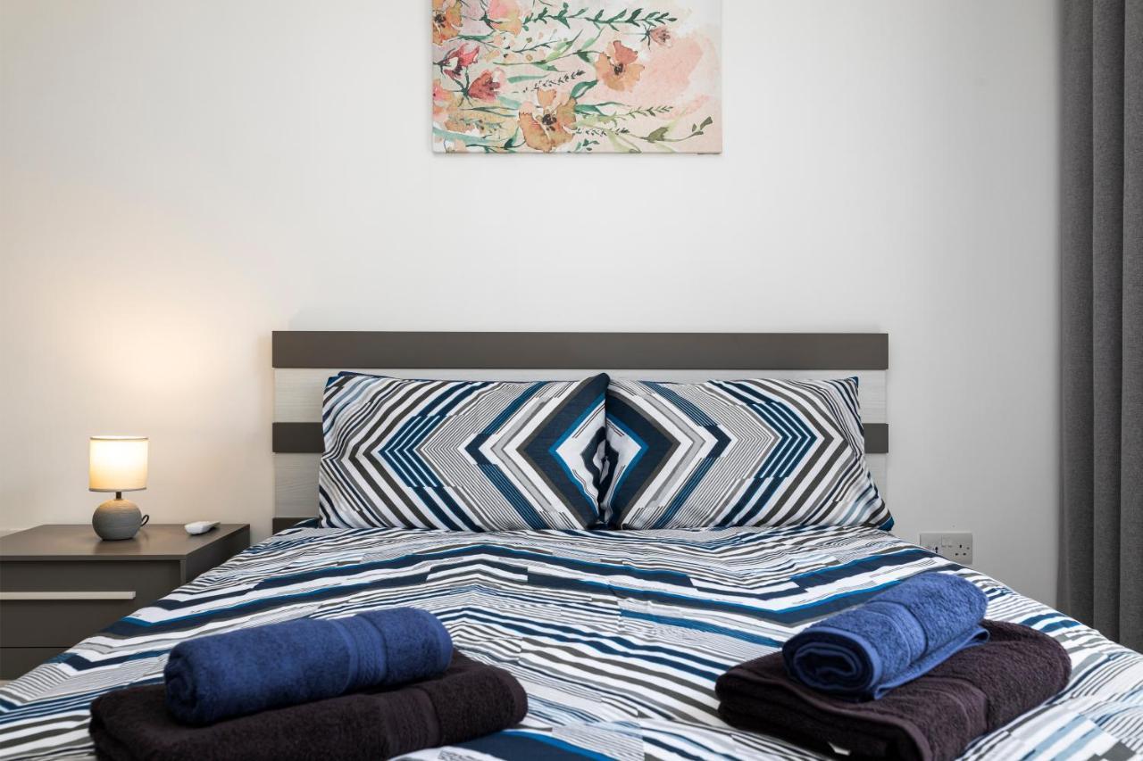 Modern 3Br Stylish Apartment With Large Balcony - Close To St Julians And St Georges Bay Is-Swieqi Luaran gambar