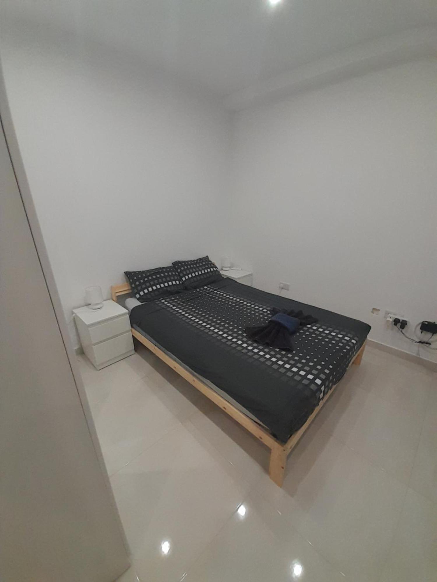 Modern 3Br Stylish Apartment With Large Balcony - Close To St Julians And St Georges Bay Is-Swieqi Luaran gambar